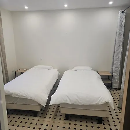 Apartamento Le Maelia Nyons Exterior foto